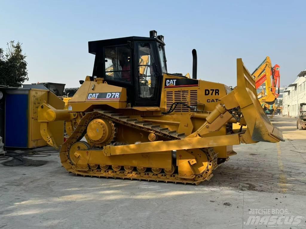 CAT D 7 R LGP Telaketjupuskutraktorit