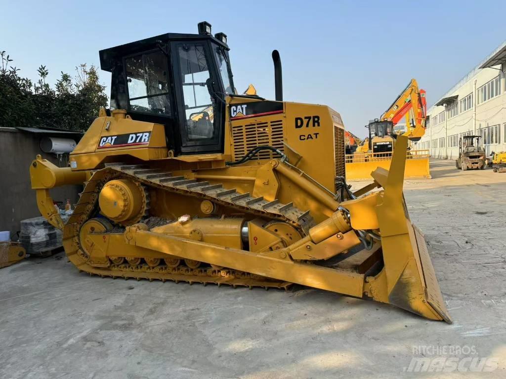CAT D 7 R LGP Telaketjupuskutraktorit