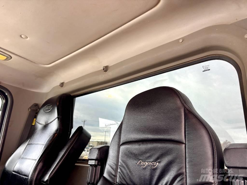 Peterbilt 389 Vetopöytäautot