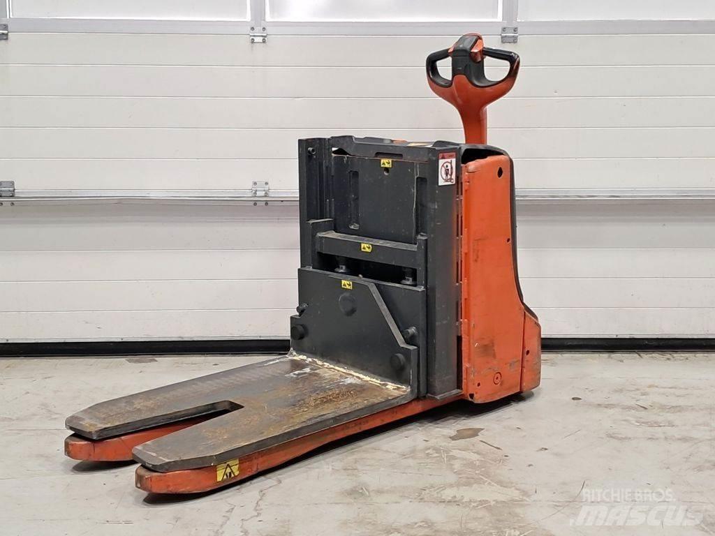 Linde T16X Lavansiirtotrukit