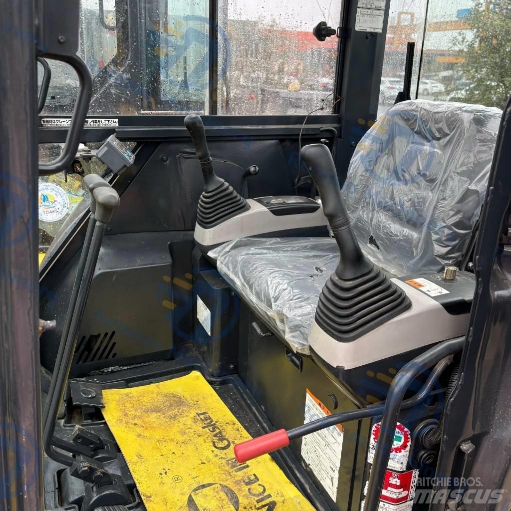 Komatsu PC 30MR Minikaivukoneet < 7t