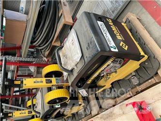 Bomag BPR 35/60 Tärylevyt