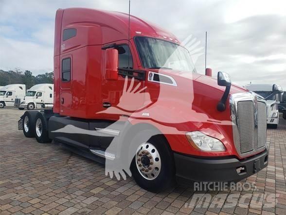 Kenworth T680 Vetopöytäautot