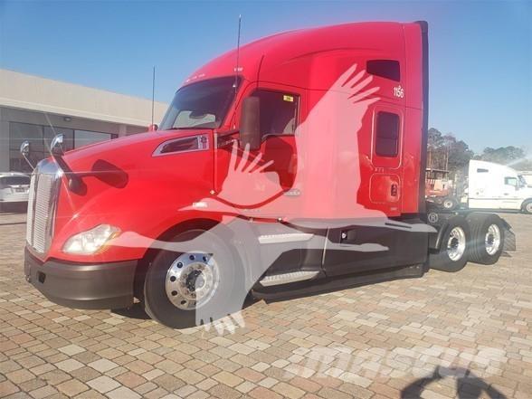 Kenworth T680 Vetopöytäautot