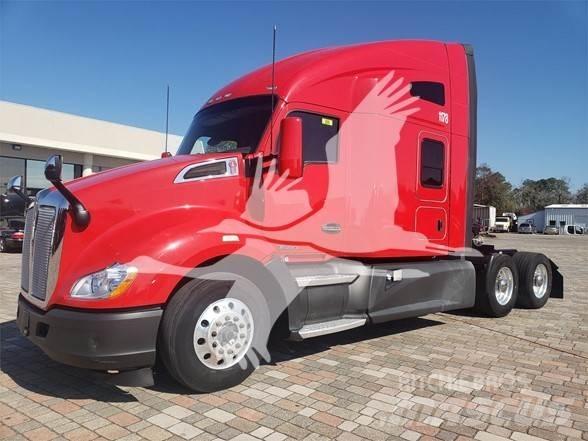 Kenworth T680 Vetopöytäautot