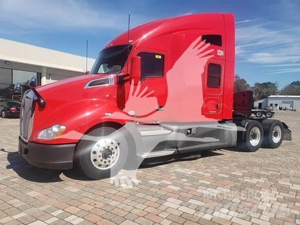 Kenworth T680 Vetopöytäautot
