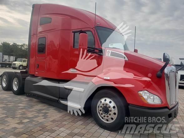 Kenworth T680 Vetopöytäautot
