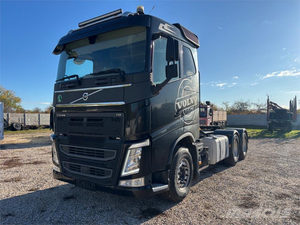Volvo FH 540 6X4 Vetopöytäautot