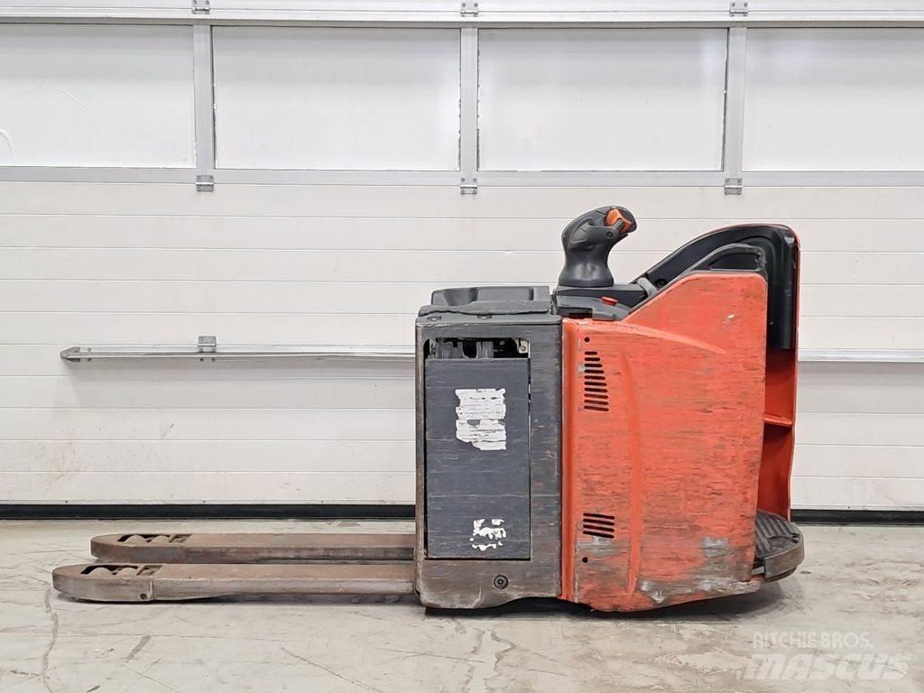 Linde T20SP-02 Lavansiirtotrukit