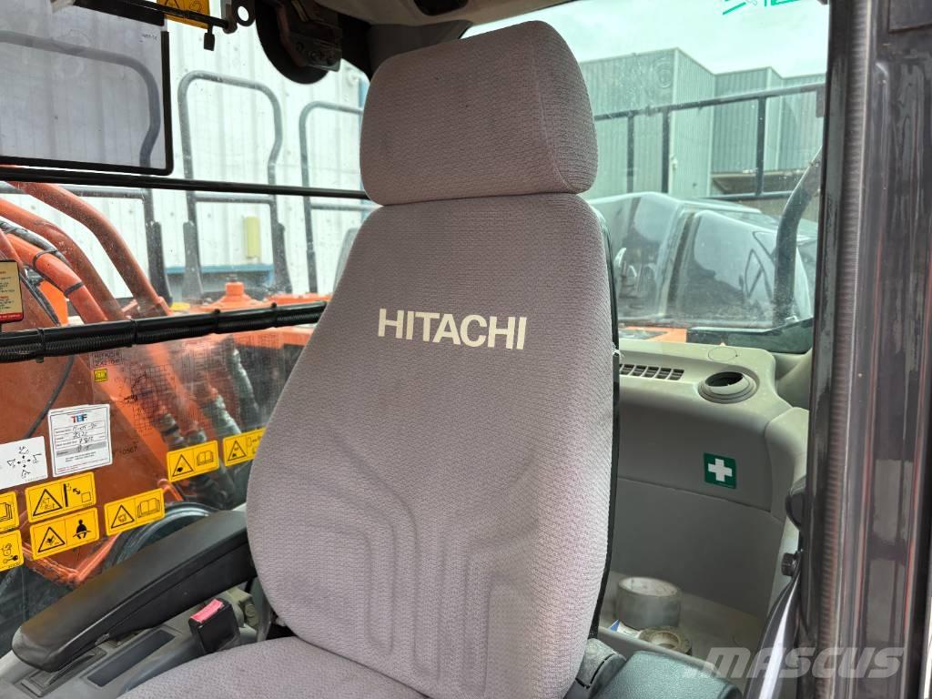 Hitachi ZX210LC-6 Telakaivukoneet