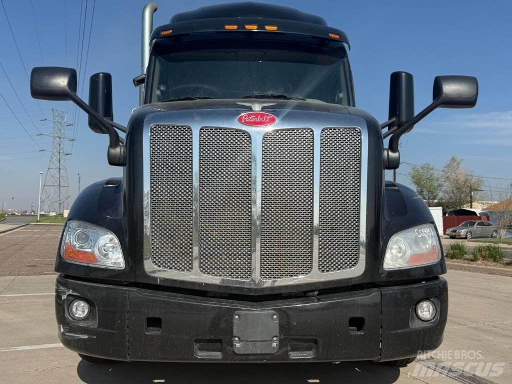 Peterbilt 579 Vetopöytäautot
