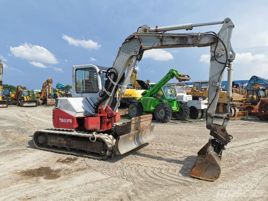 Takeuchi TB80FR Midikaivukoneet 7t - 12t