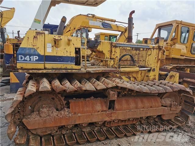 Komatsu D41P Telaketjupuskutraktorit