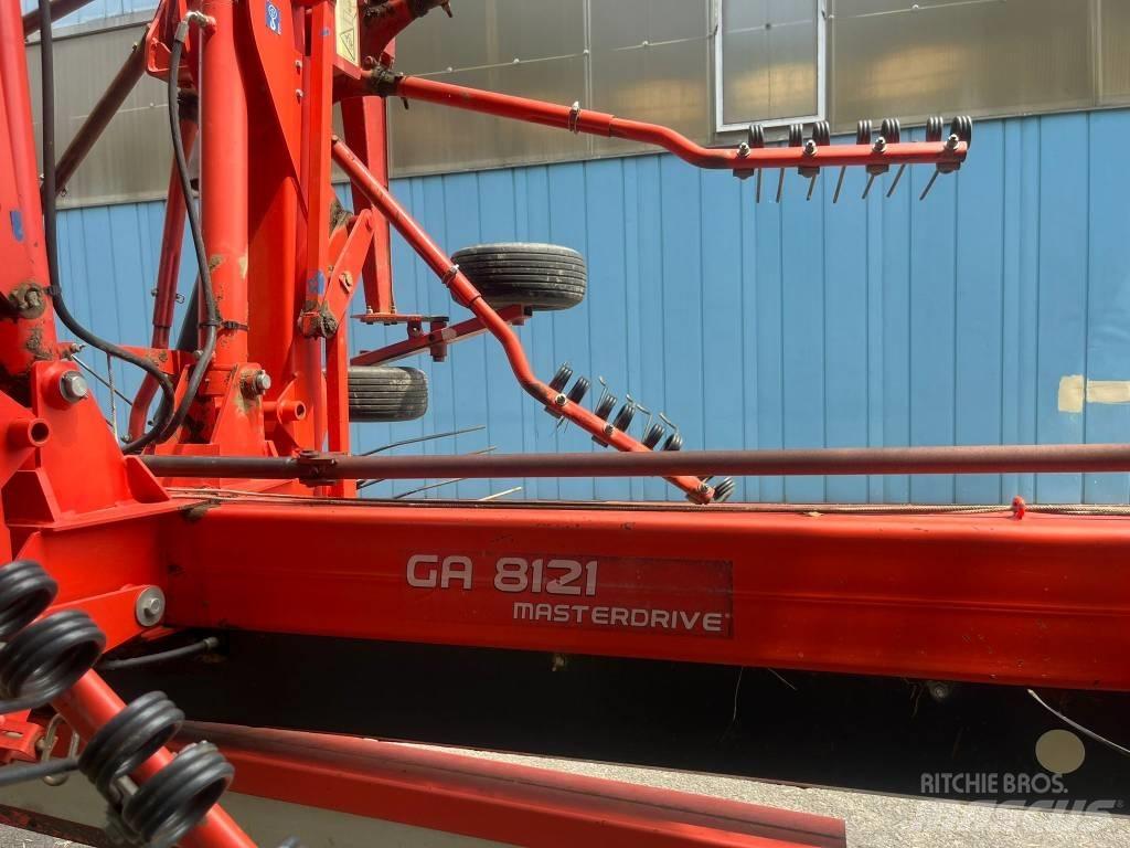 Kuhn GA 8121 Karhottimet