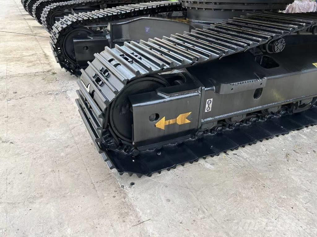 Komatsu 200 Telakaivukoneet