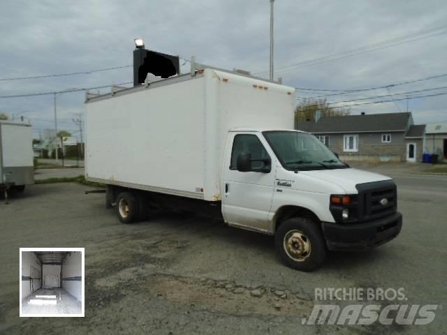 Ford E 350 Pakettiautot