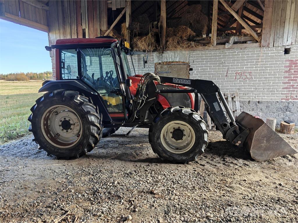 Valtra A95N Traktorit