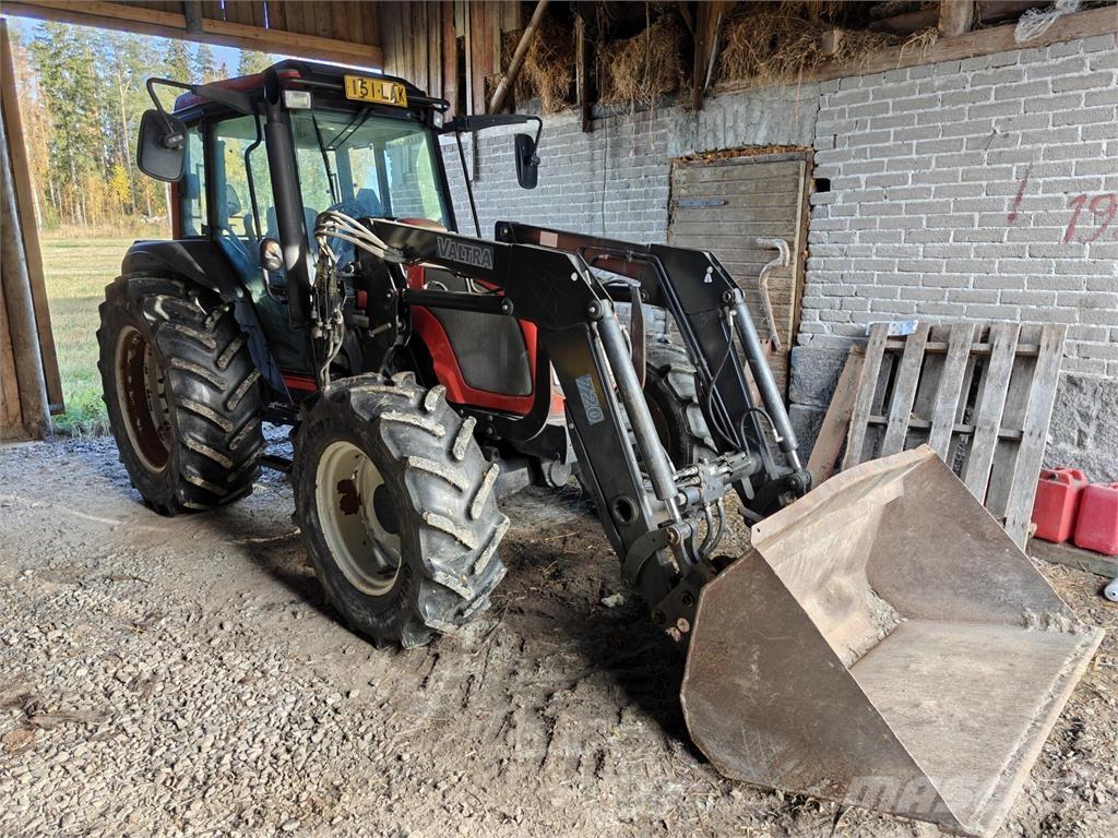 Valtra A95N Traktorit