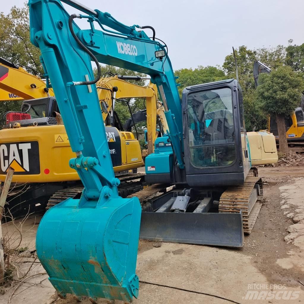 Kobelco SK 75 Midikaivukoneet 7t - 12t