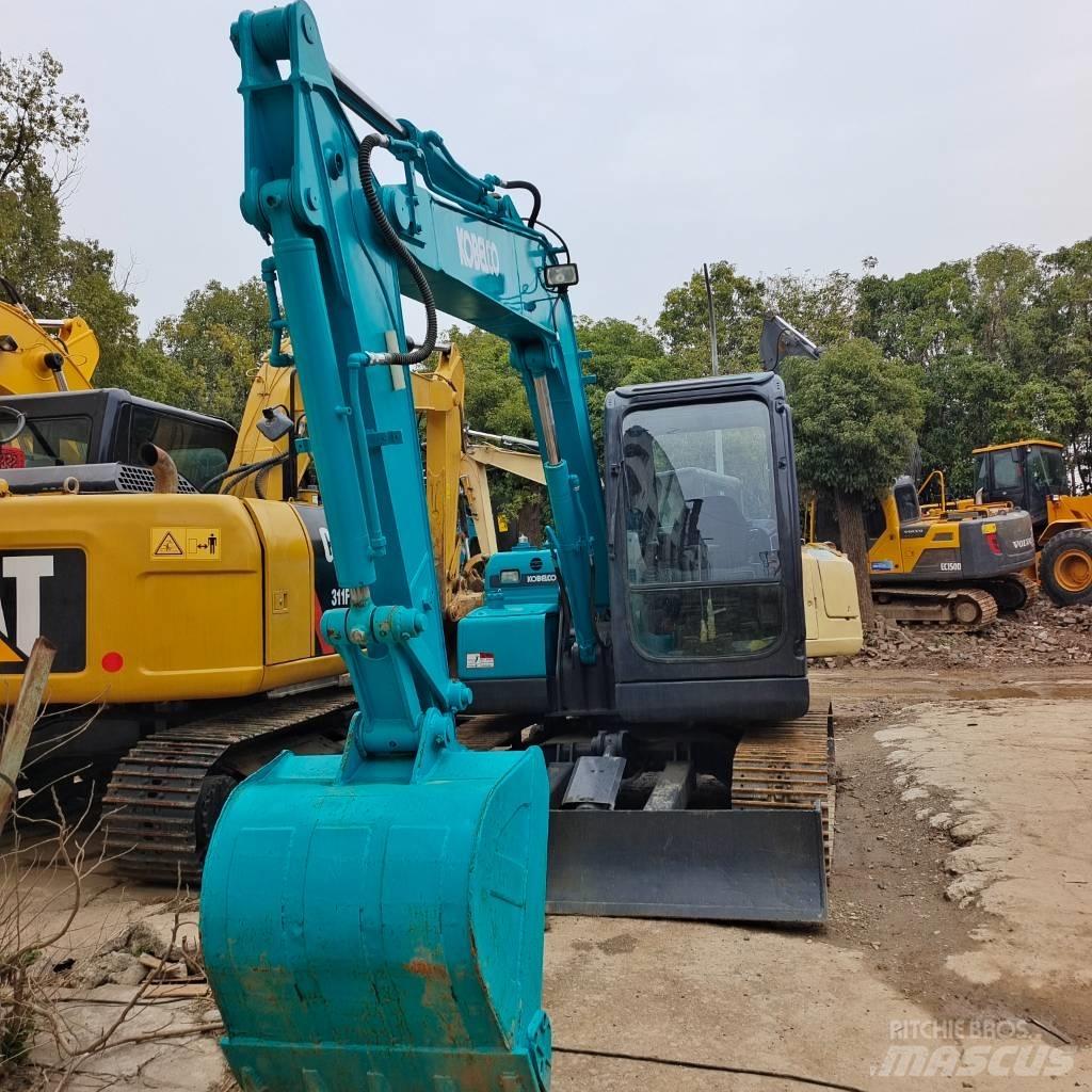 Kobelco SK 75 Midikaivukoneet 7t - 12t