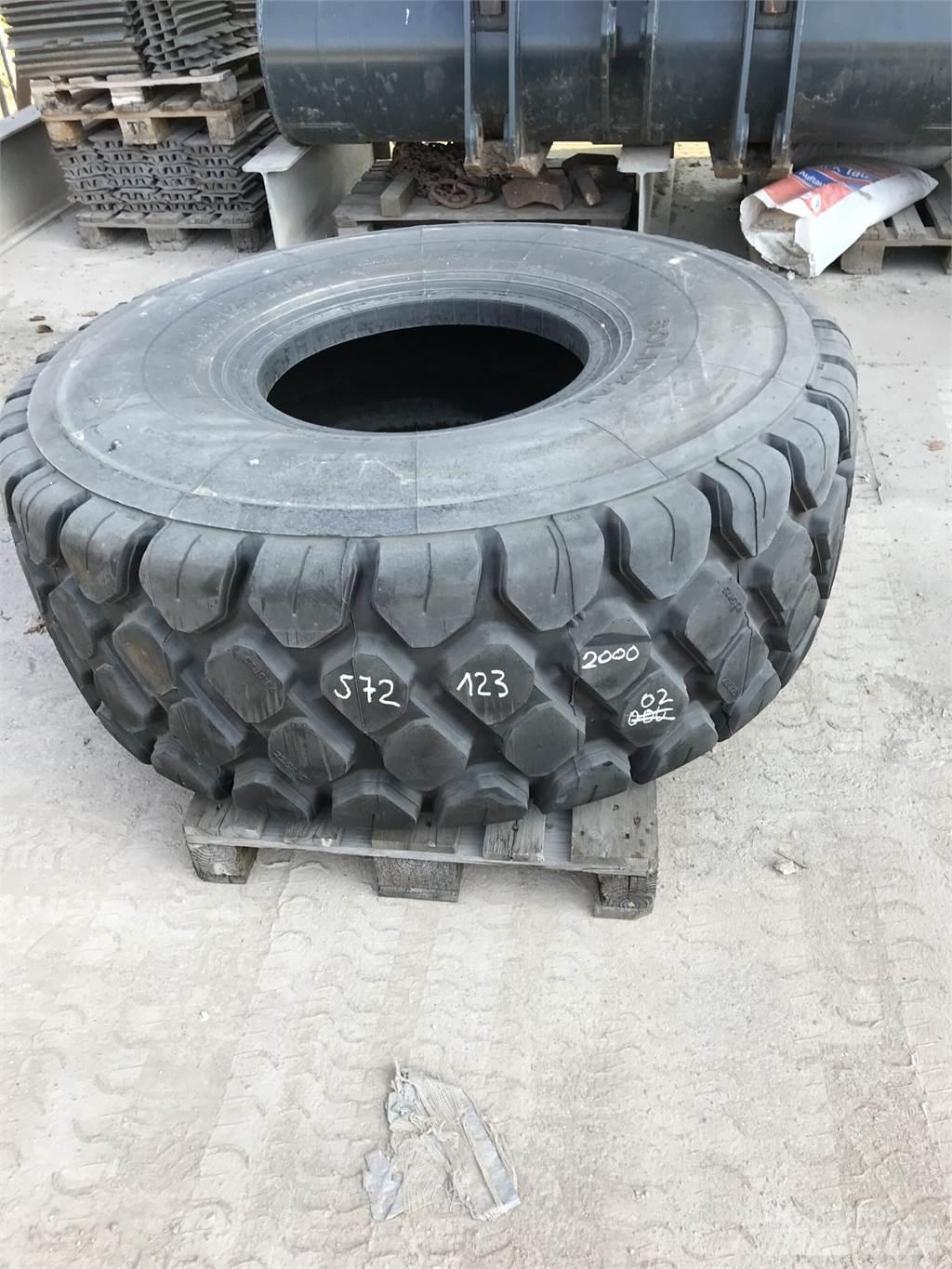 Hyundai  Muut koneet