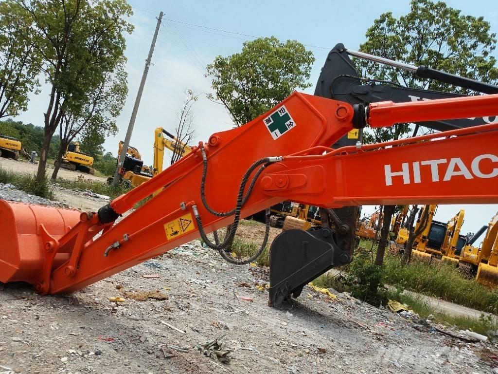 Hitachi ZX 200 Telakaivukoneet