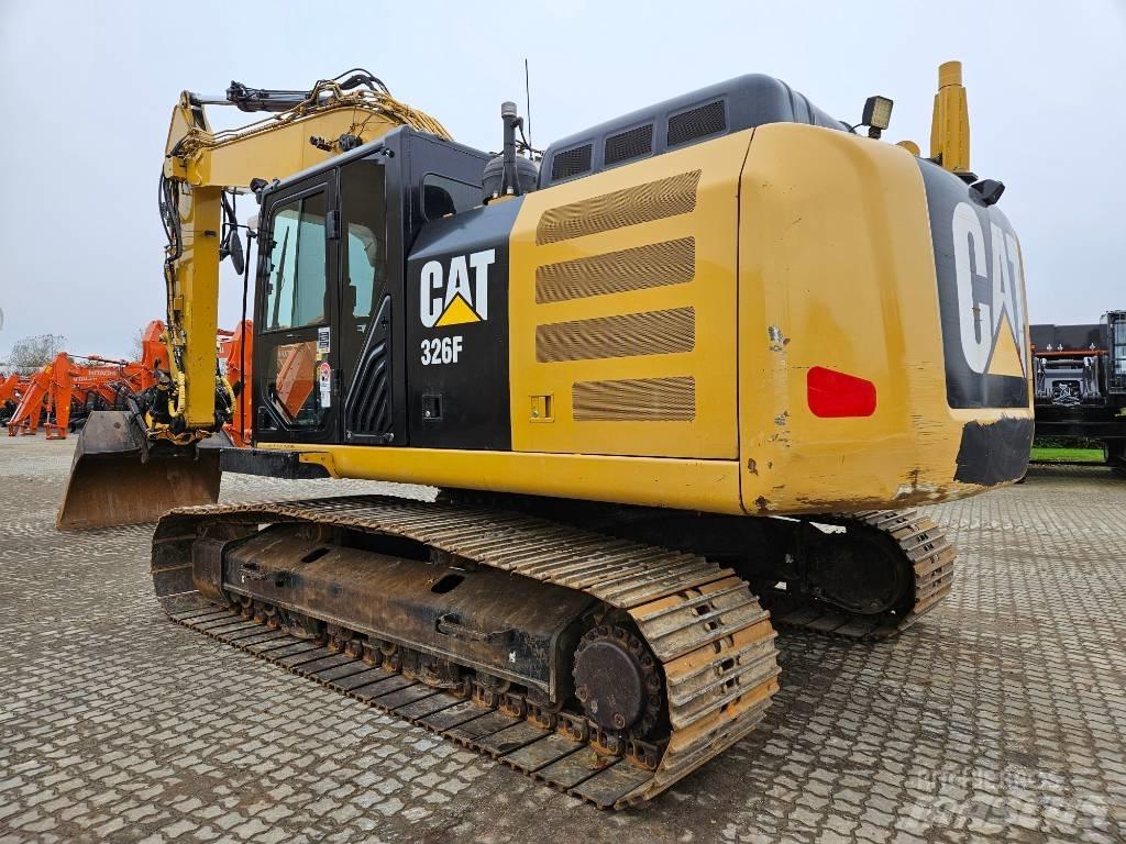 CAT 326 F L Telakaivukoneet