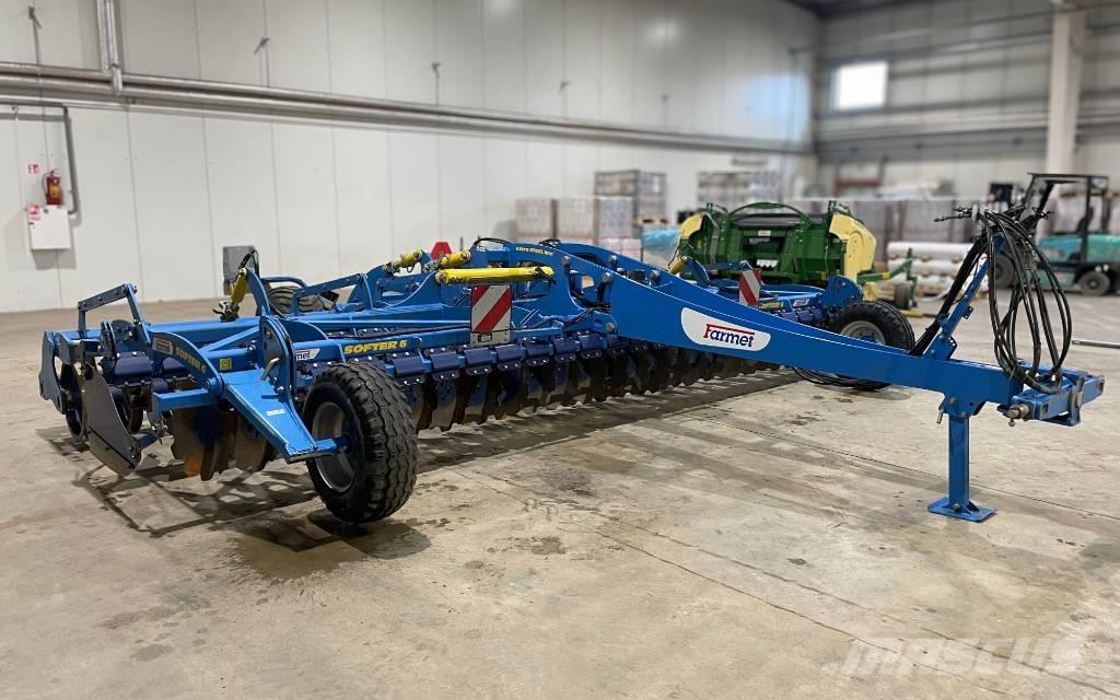 Farmet SOFTER 6 Kiekkomultaimet ja lautasäkeet