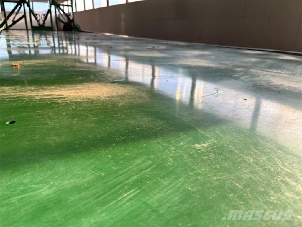 Kröger PWO 24 Paalivaunut