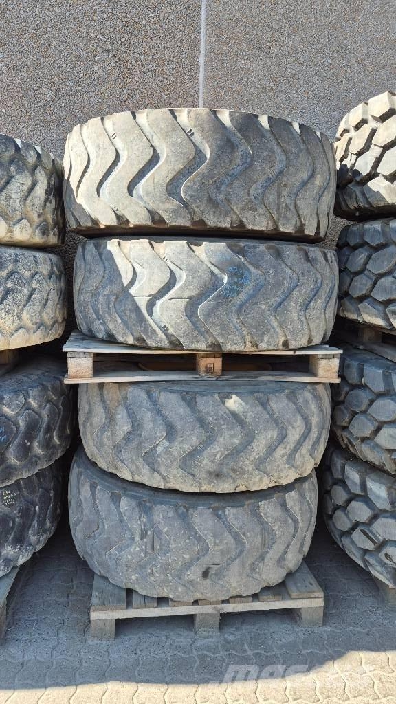 Michelin 17.5R25 XHA Renkaat ja vanteet