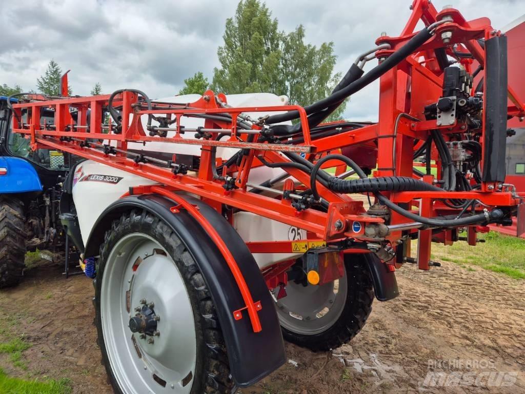 Kuhn Lexis 3000 Hinattavat ruiskut