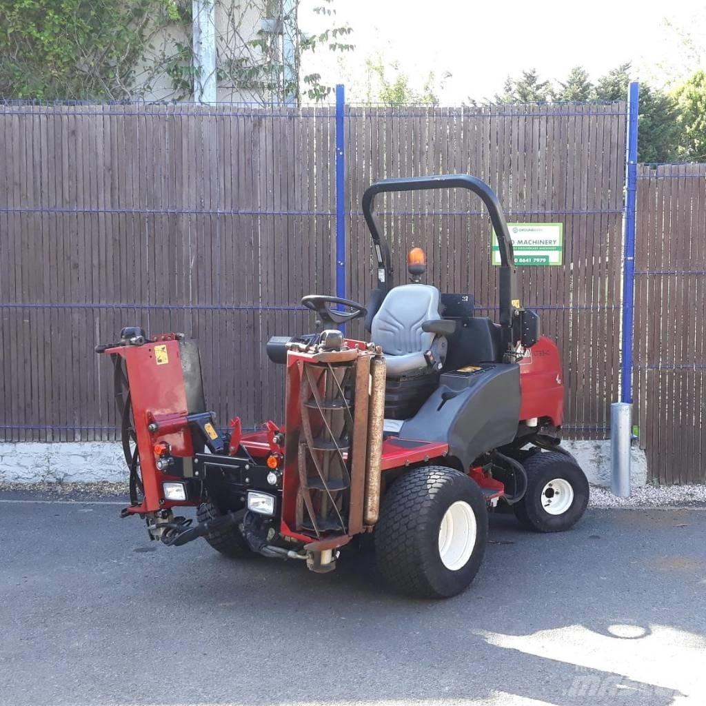 Toro LT3340 Reuna-alueiden ja karheikkojen leikkurit