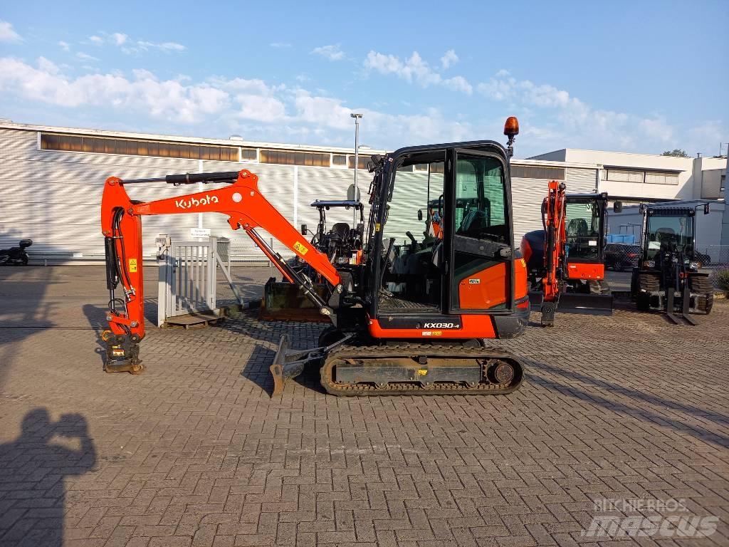 Kubota KX 030-4 Minikaivukoneet < 7t