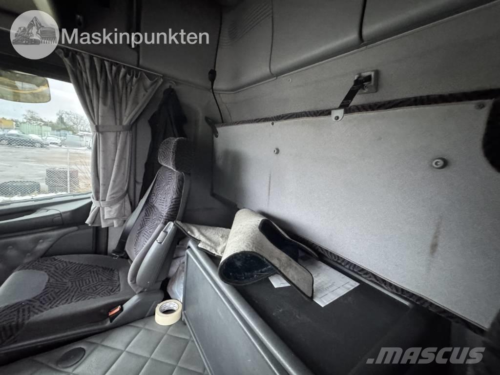 Scania R 124 Umpikorikuorma-autot