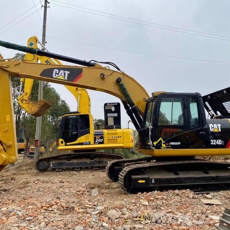 CAT 324 D Telakaivukoneet