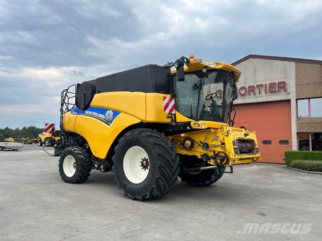 New Holland CR 9090 Leikkuupuimurit