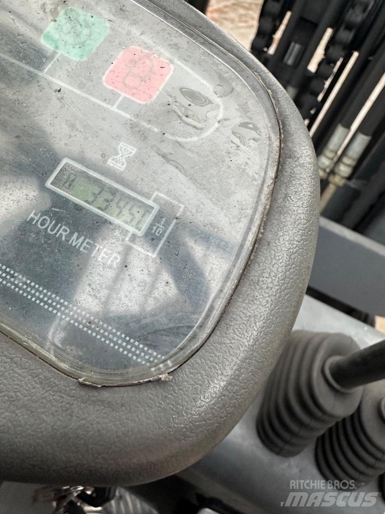 Baoli CD25 Dieseltrukit