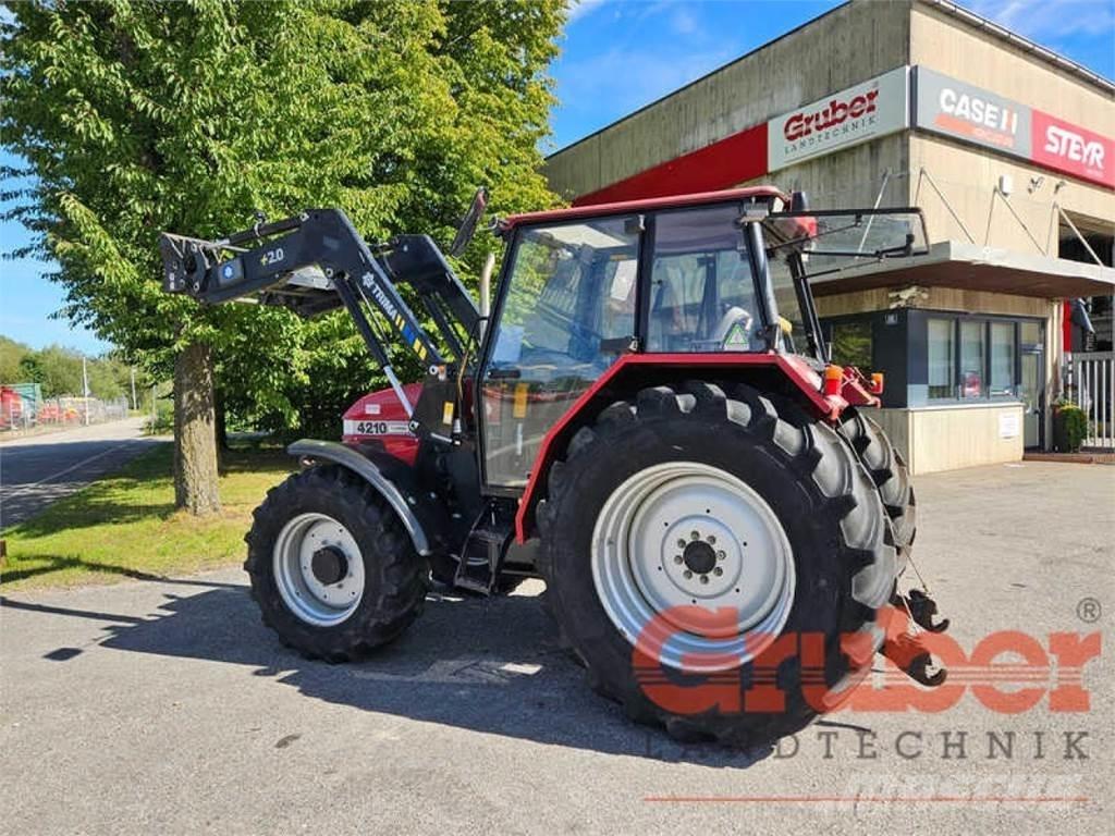 Case IH 4210 Traktorit