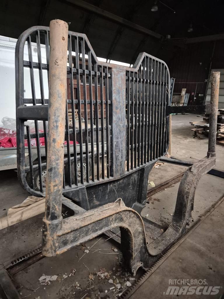 Timberjack 1110 Puomit