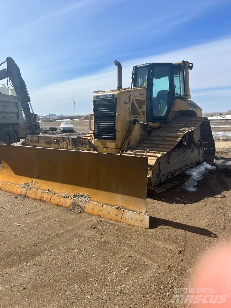 CAT D 6 N LGP Telaketjupuskutraktorit