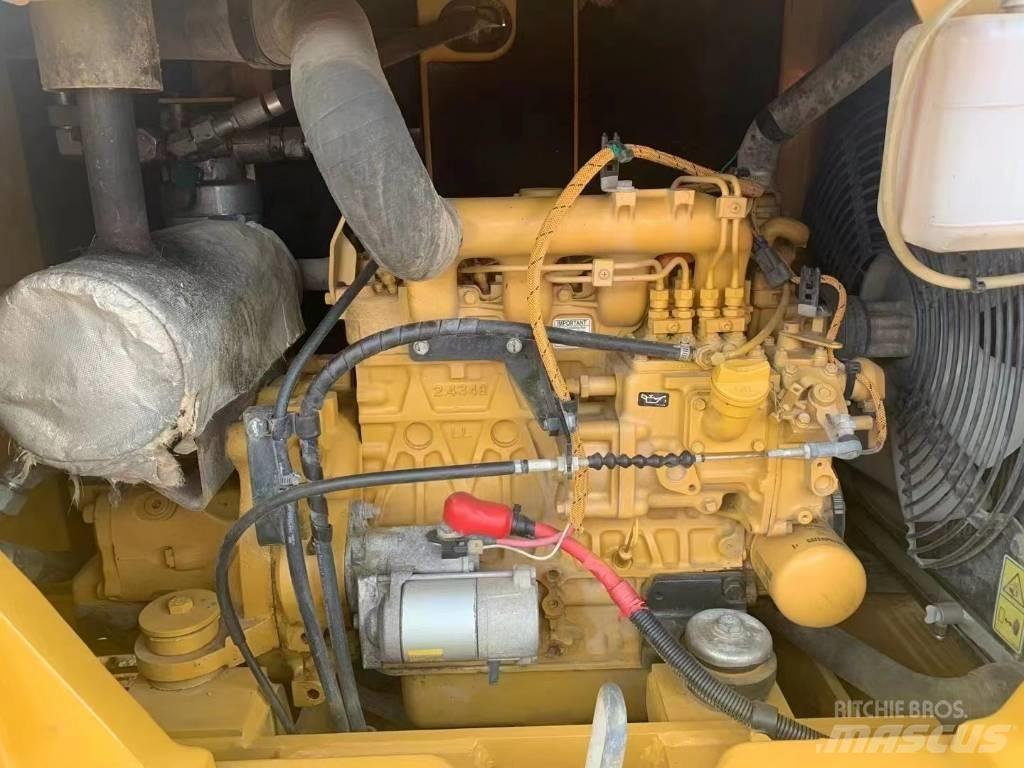 CAT CAT305.5E Telakaivukoneet