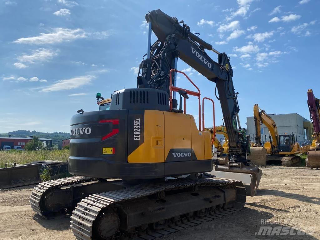 Volvo ECR 235 Telakaivukoneet