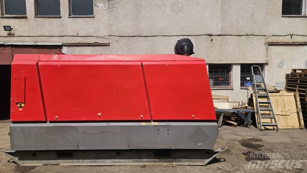 Kaeser M 250 Paineenkorotuskompressorit
