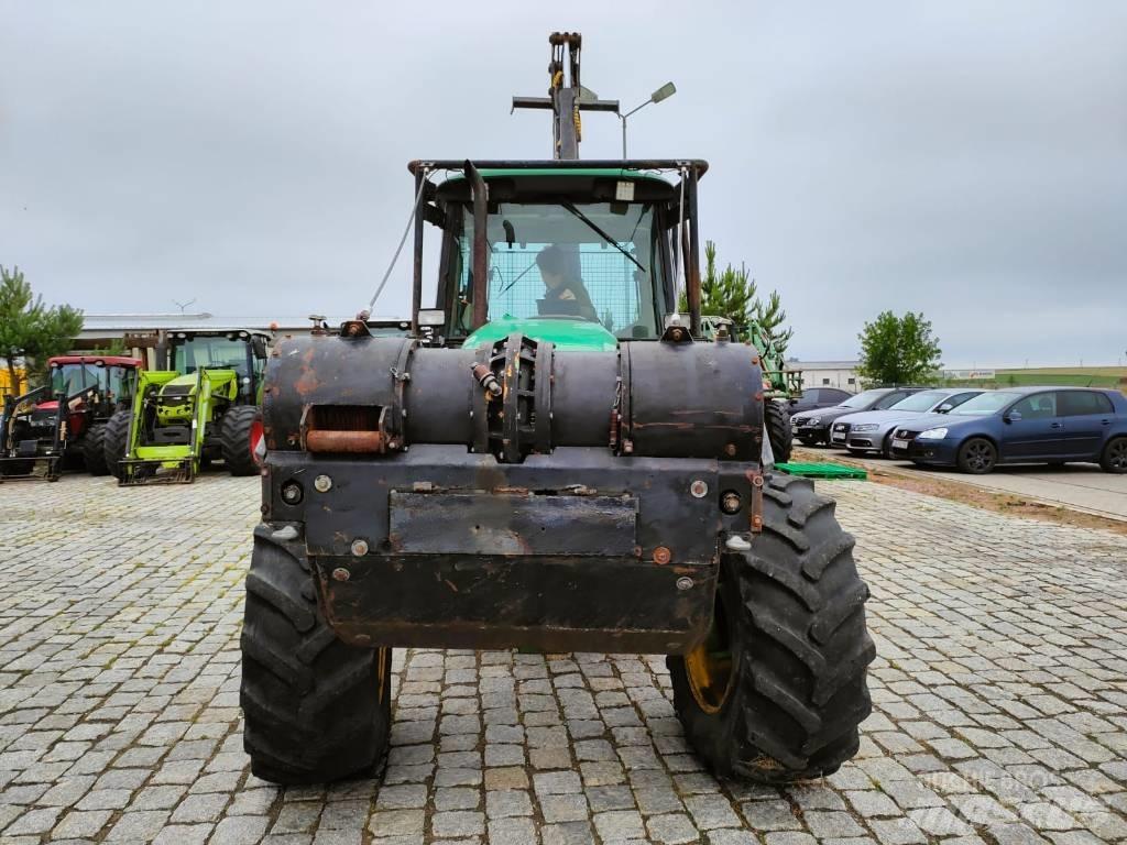 John Deere 6520 Metsätraktorit