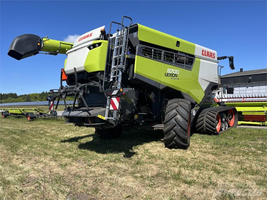 CLAAS Lexion 8700TT Leikkuupuimurit