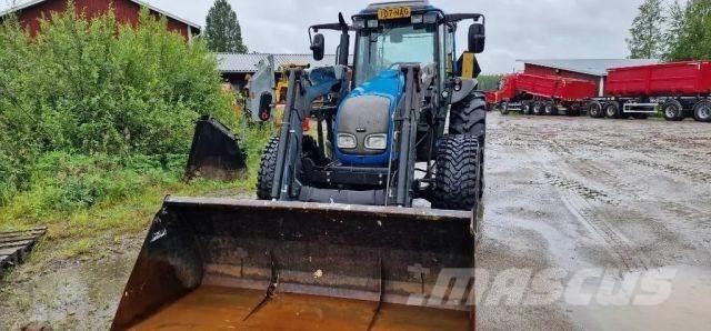 Valtra A85 Traktorit