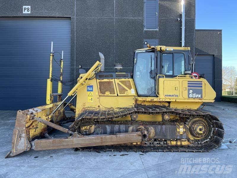 Komatsu D 65 PX - 18 Telaketjupuskutraktorit
