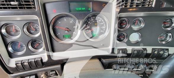 Kenworth W900 Vetopöytäautot