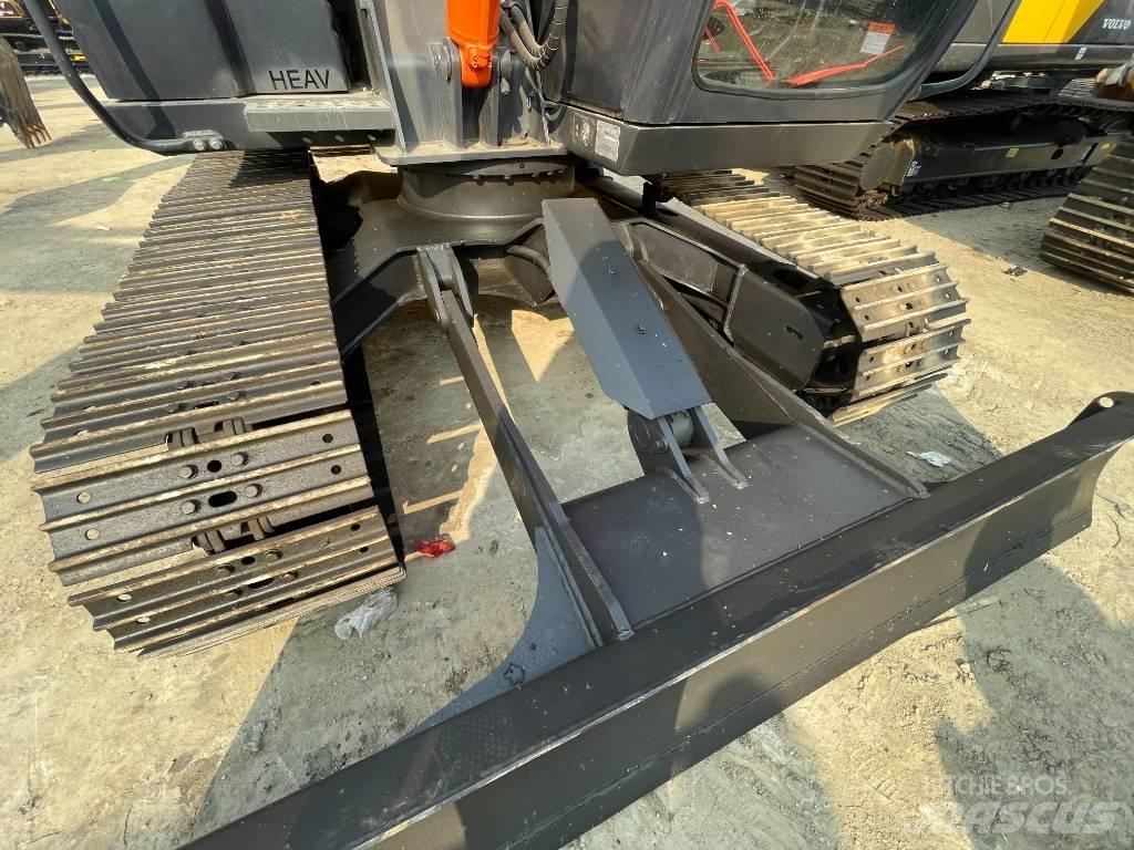 Hitachi ZX 75 Telakaivukoneet