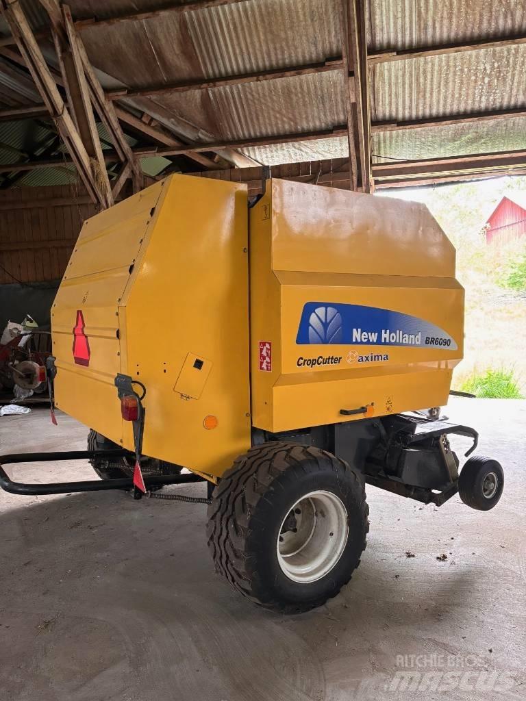 New Holland BR 6090 Pyöröpaalaimet